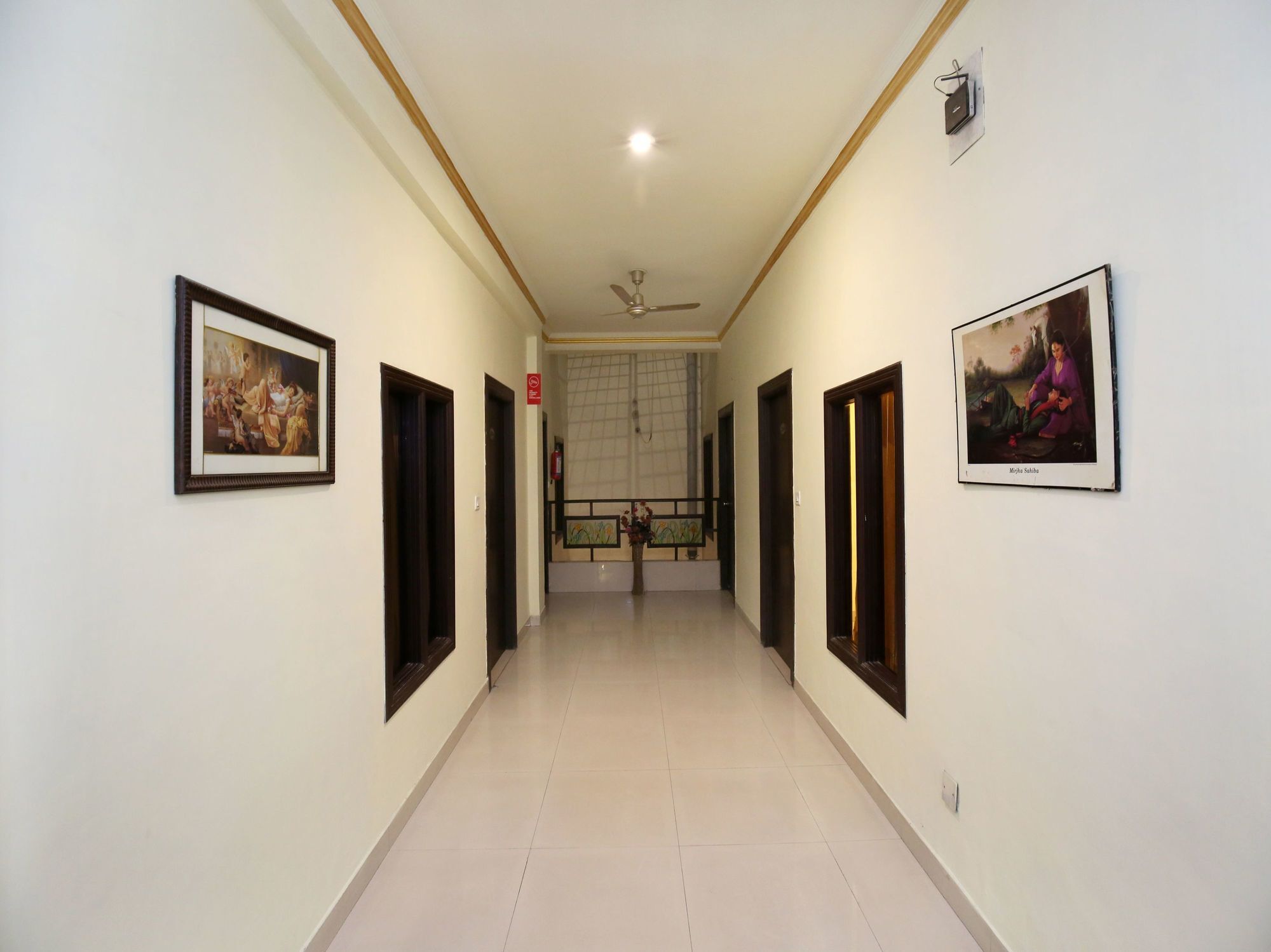 Hotel Downtown Suites Amritsar Exterior foto